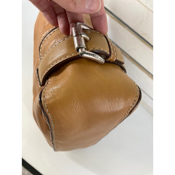 MICHAEL KORS, SMALL VINTAGE TAN LEATHER SHOULDER BAG (ASIS) - Picture 14 of 16